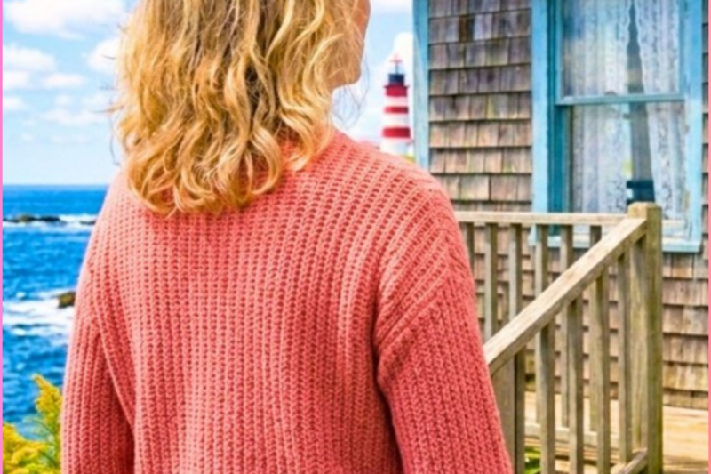 Ex-Husband Took the House — She Drove to Grandma’s Forgotten Cottage on the Coast