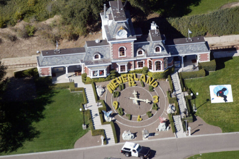 Inside Michael Jackson’s $35m Neverland Ranch 17 Years After His Death..